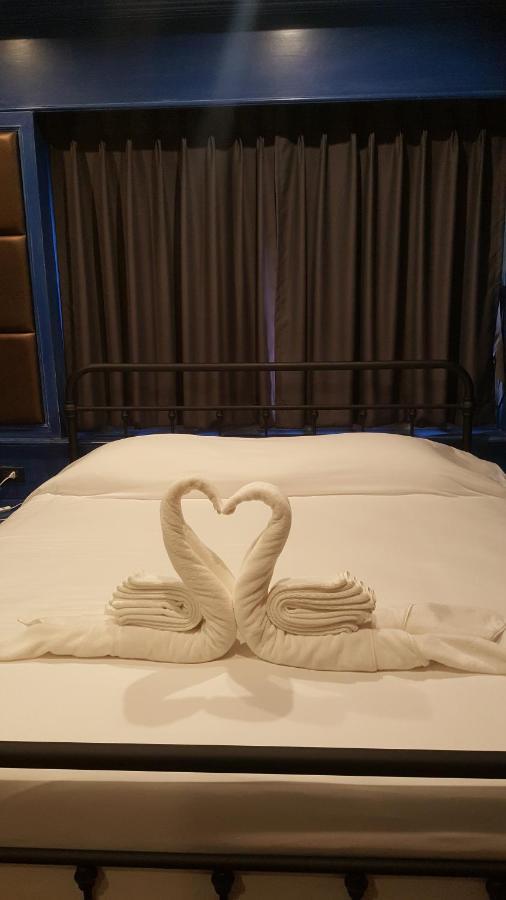 Bangkok Bed Place Екстер'єр фото