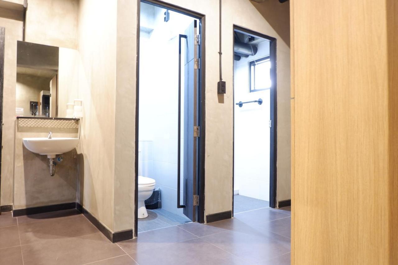 Bangkok Bed Place Екстер'єр фото