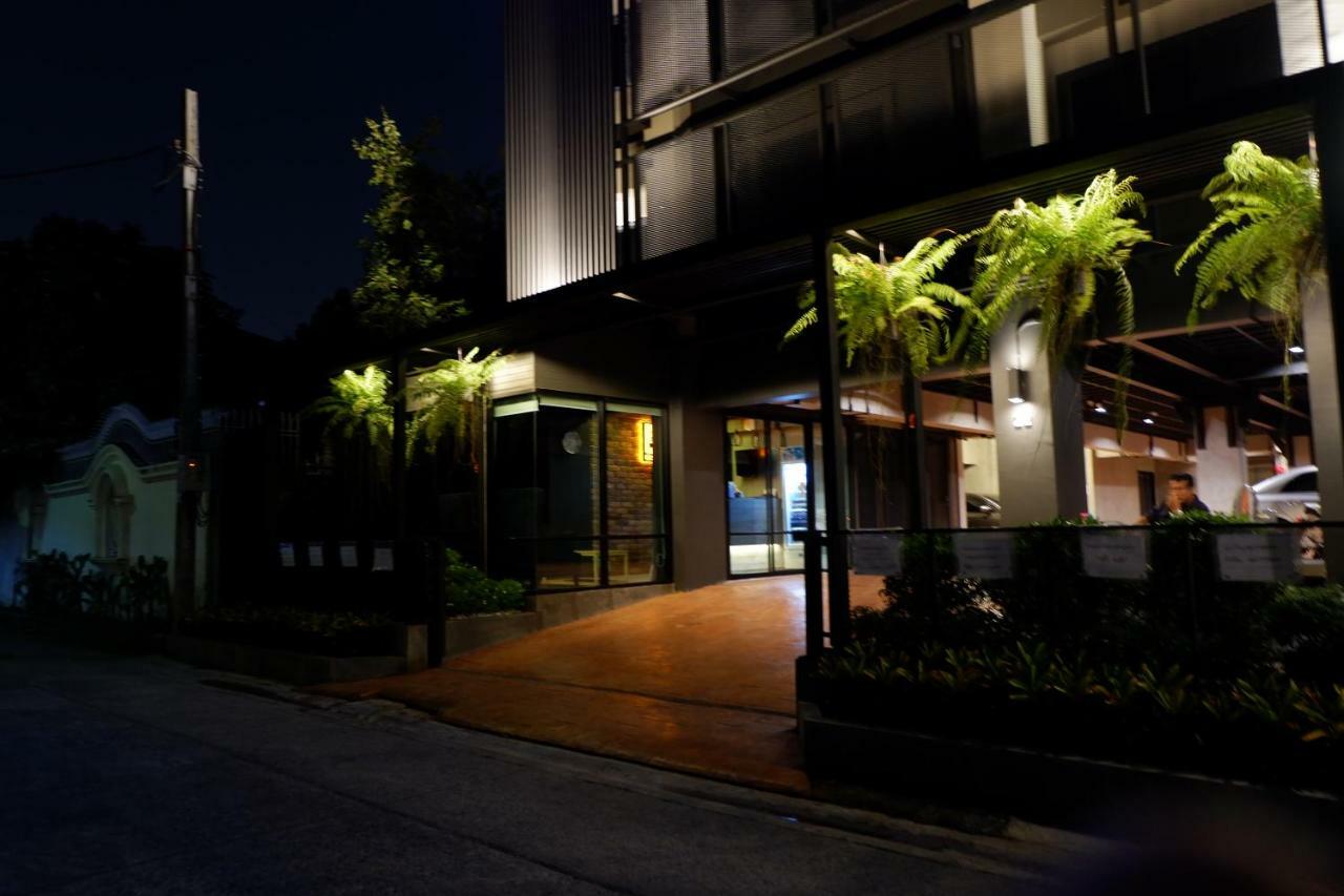 Bangkok Bed Place Екстер'єр фото