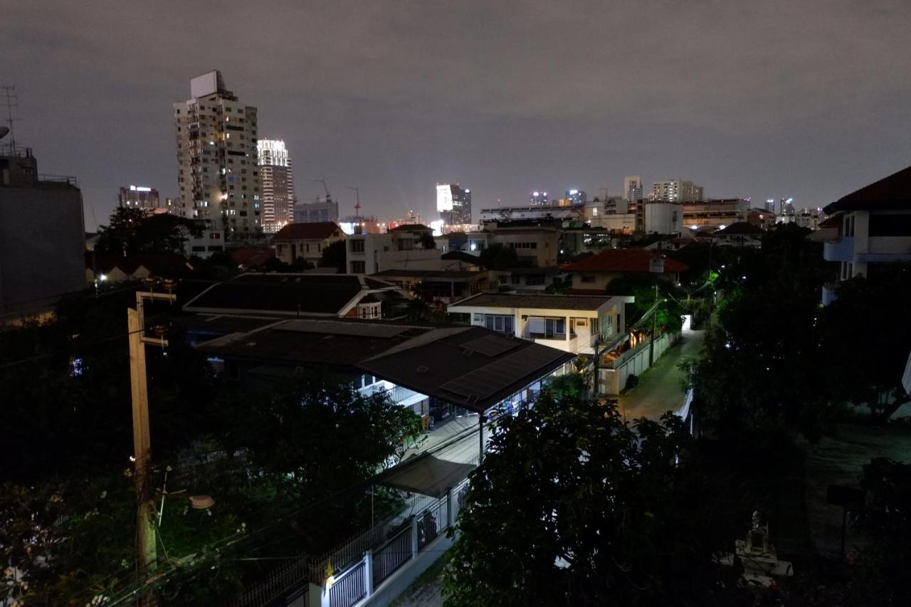 Bangkok Bed Place Екстер'єр фото